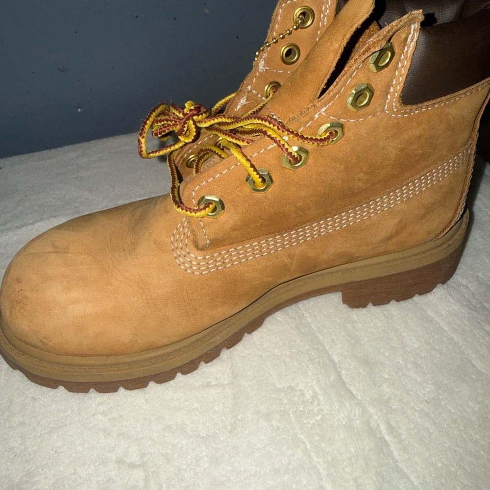 Timberland Wheat Nubuck Boots - Picture 7 of 9